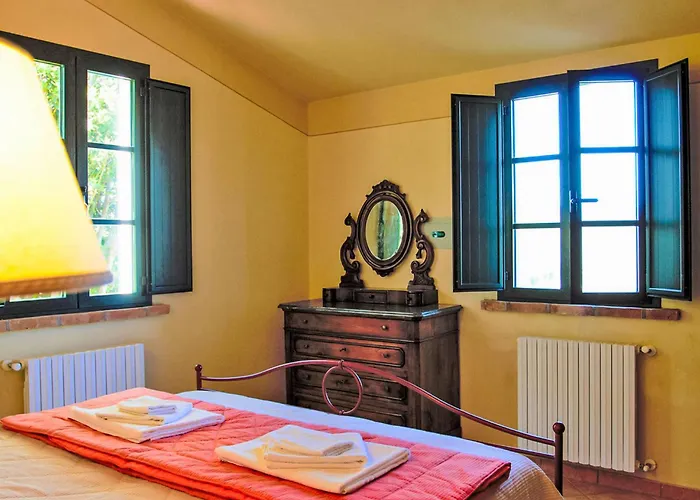 Le Debbiare-10 By Interhome Lägenhet Riparbella